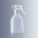 Бутылочка с распылителем Marienfeld: прозрачный полиэтилен (PE-LD), резьба DIN, объем 100-1500 мл, высокая прочность и химическая стойкость